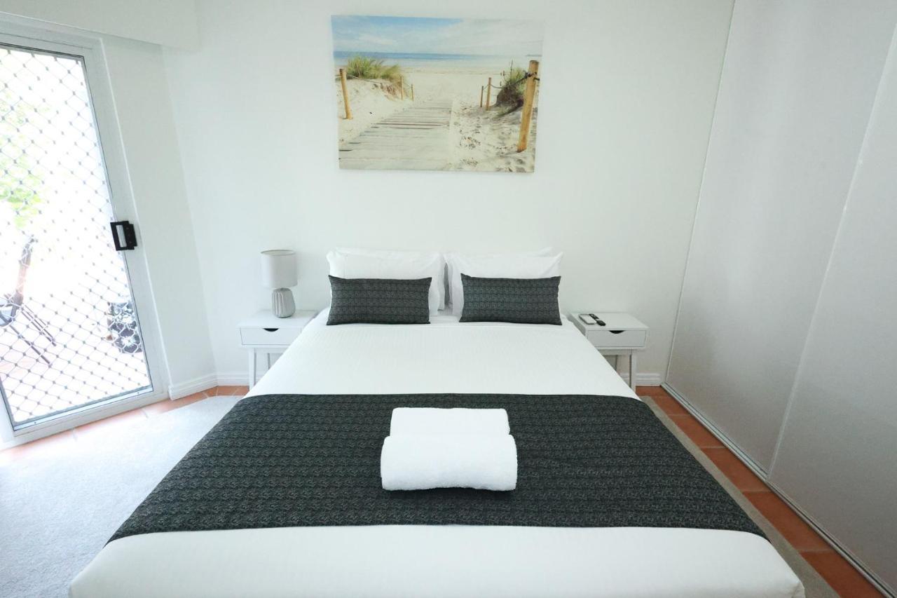 White Crest Apartments Hervey Bay Esterno foto