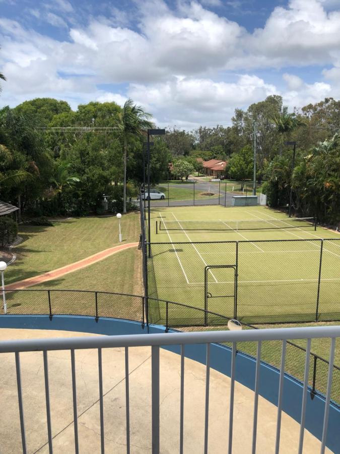 White Crest Apartments Hervey Bay Esterno foto