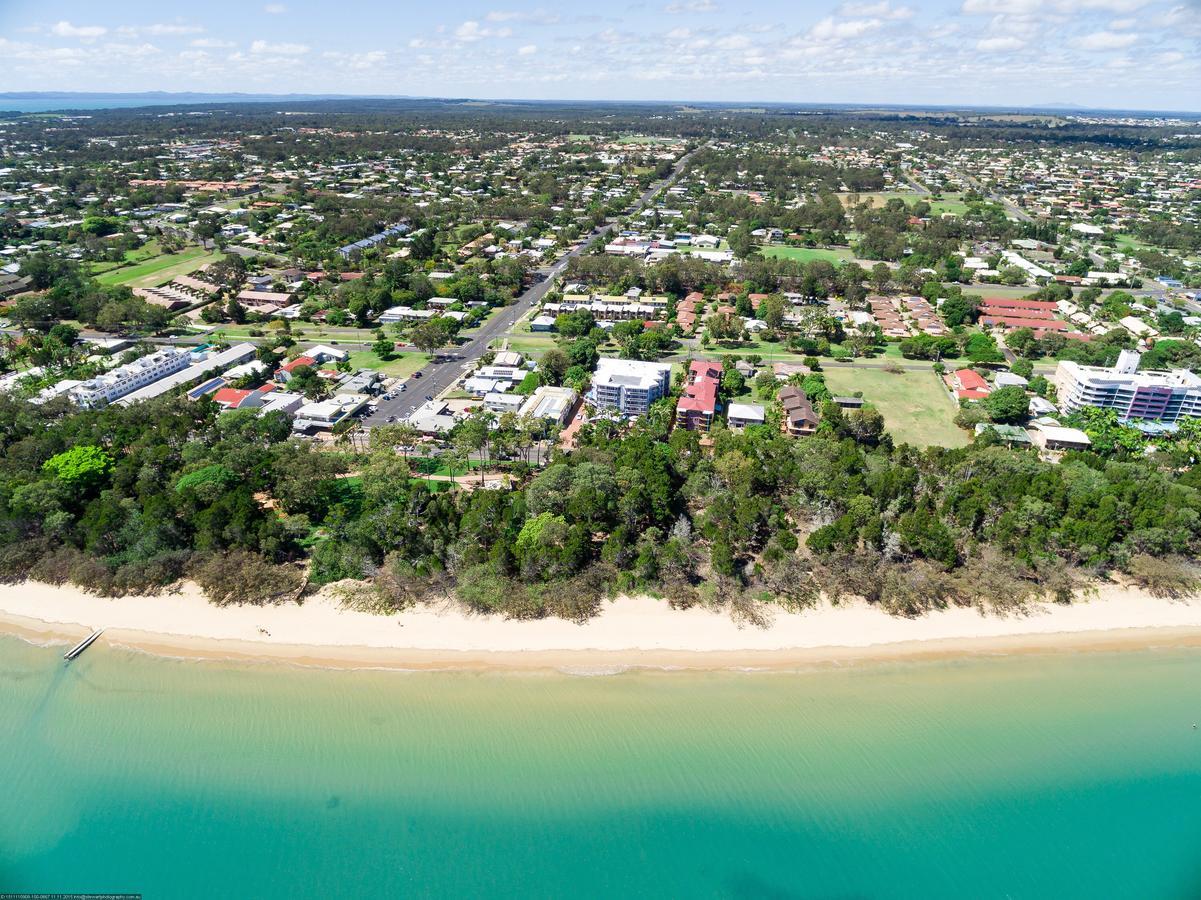 White Crest Apartments Hervey Bay Esterno foto