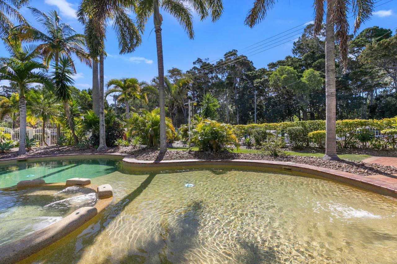 White Crest Apartments Hervey Bay Esterno foto