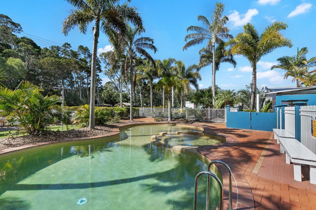 White Crest Apartments Hervey Bay Esterno foto