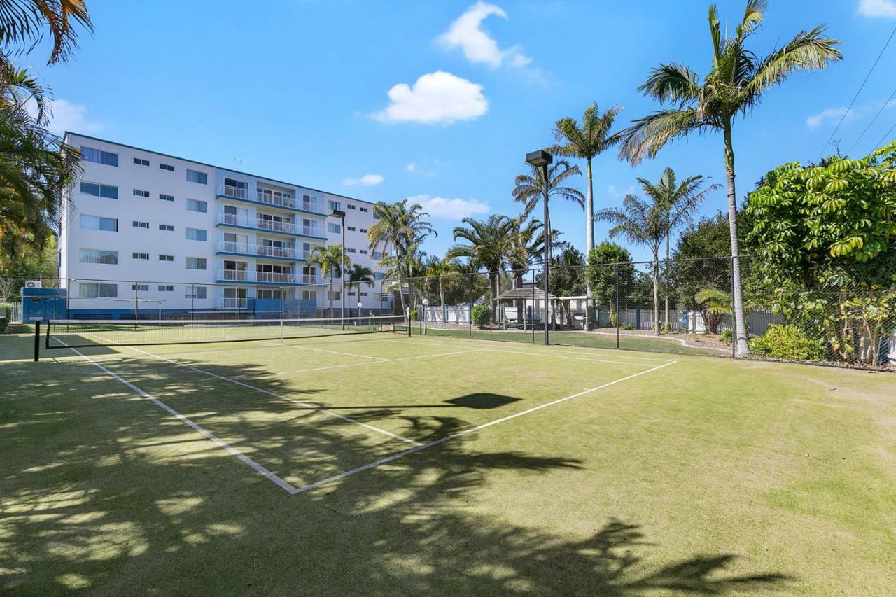 White Crest Apartments Hervey Bay Esterno foto